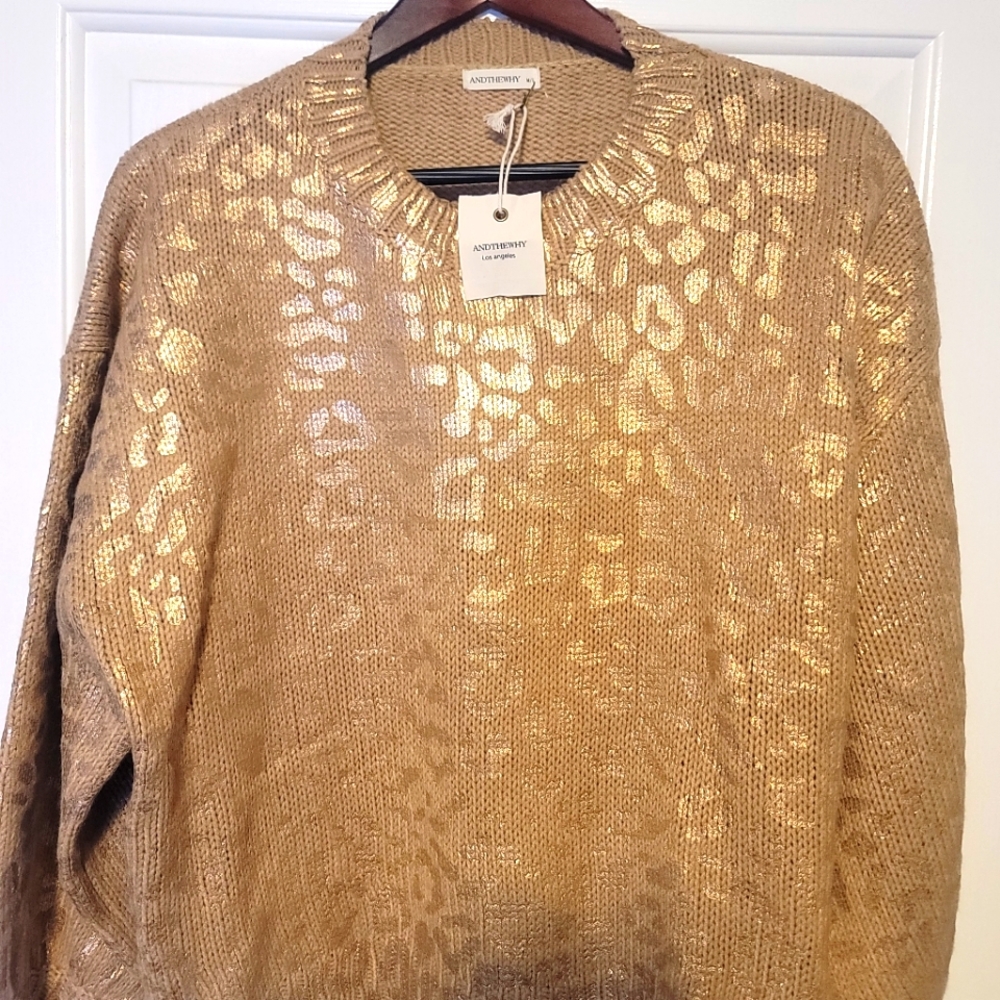 Leopard gold nwt sweater high low